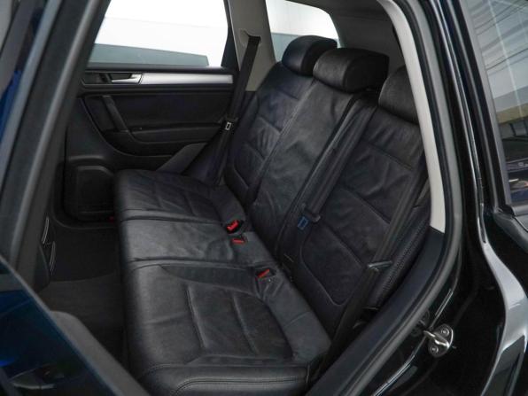 Volkswagen Touareg II Рестайлинг с пробегом 2015 года, цена 2 580 055 рублей, 119715 км, внедорожник, Автокод Объявления