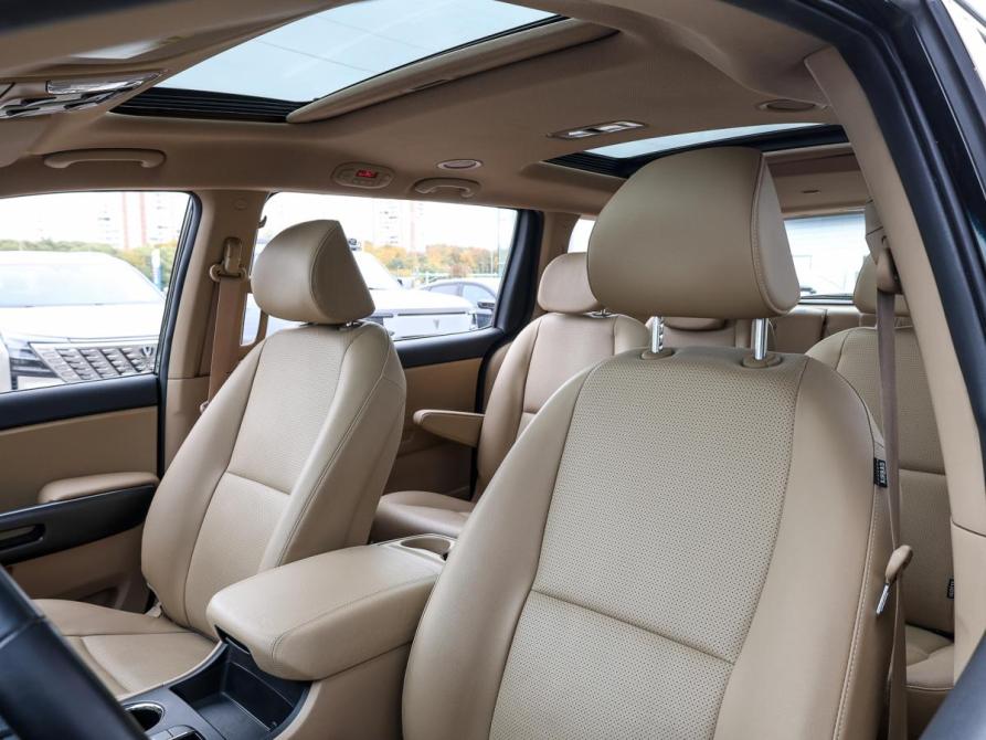 Kia Carnival III Москва  - изображение 27