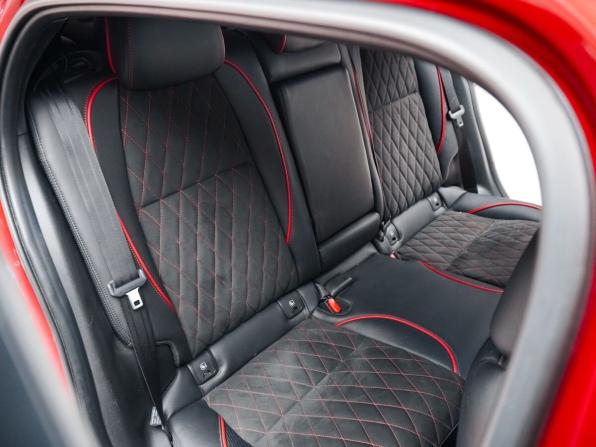 Mazda 3 IV (BP) с пробегом 2019 года, цена 1 699 000 рублей, 102978 км, хэтчбек, Автокод Объявления