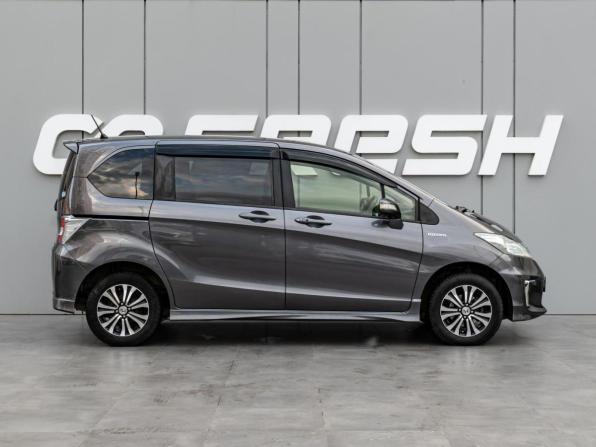 Honda Freed I Рестайлинг с пробегом 2014 года, цена 1 170 000 рублей, 167268 км, компактвэн, Автокод Объявления