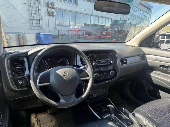 Mitsubishi Outlander III Рестайлинг 2 с пробегом 2017 года, цена 1 598 000 рублей, 114158 км, внедорожник, Автокод Объявления