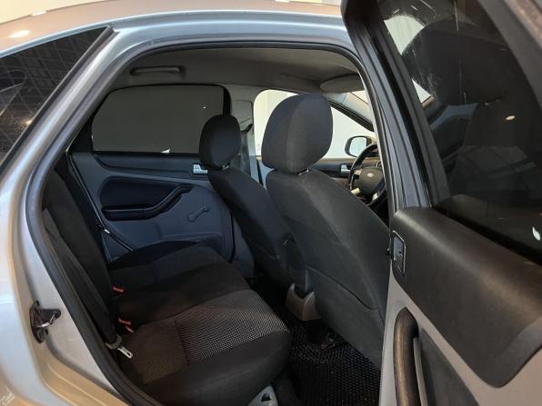 Ford Focus II Рестайлинг с пробегом 2011 года, цена 387 000 рублей, 347917 км, седан, Автокод Объявления
