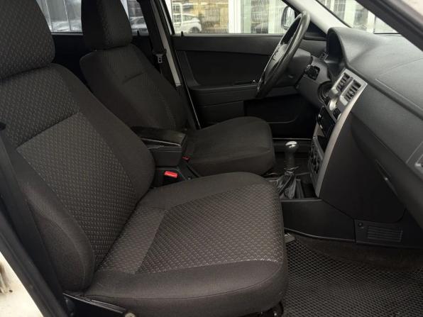 Lada (ВАЗ) Priora I с пробегом 2012 года, цена 330 000 рублей, 247595 км, универсал, Автокод Объявления