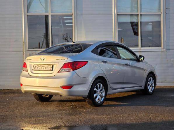 Hyundai Solaris I с пробегом 2014 года, цена 840 000 рублей, 105900 км, седан, Автокод Объявления