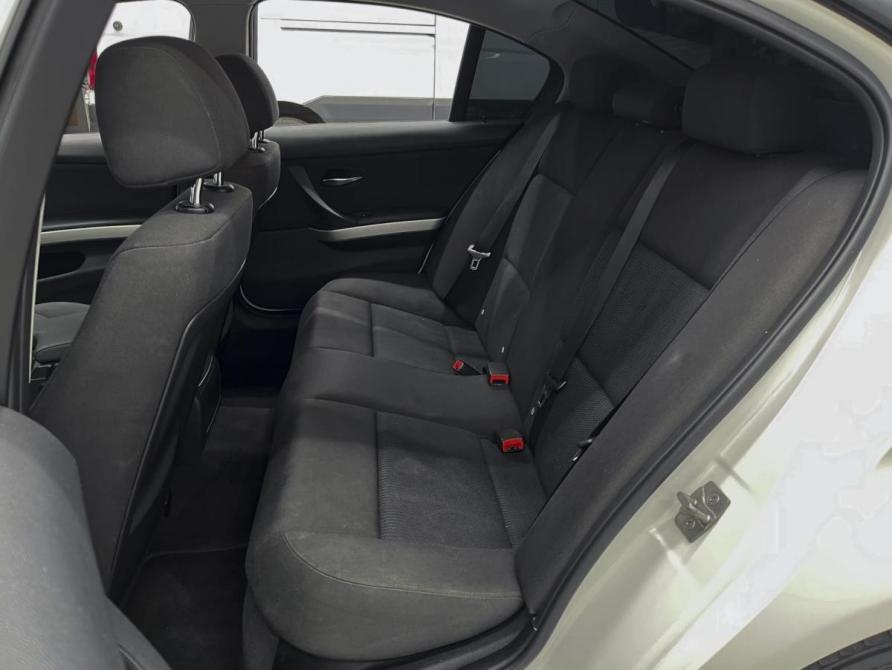 BMW 3 серии V (E90/E91/E92/E93) Рестайлинг Ростов-на-Дону  - изображение 9