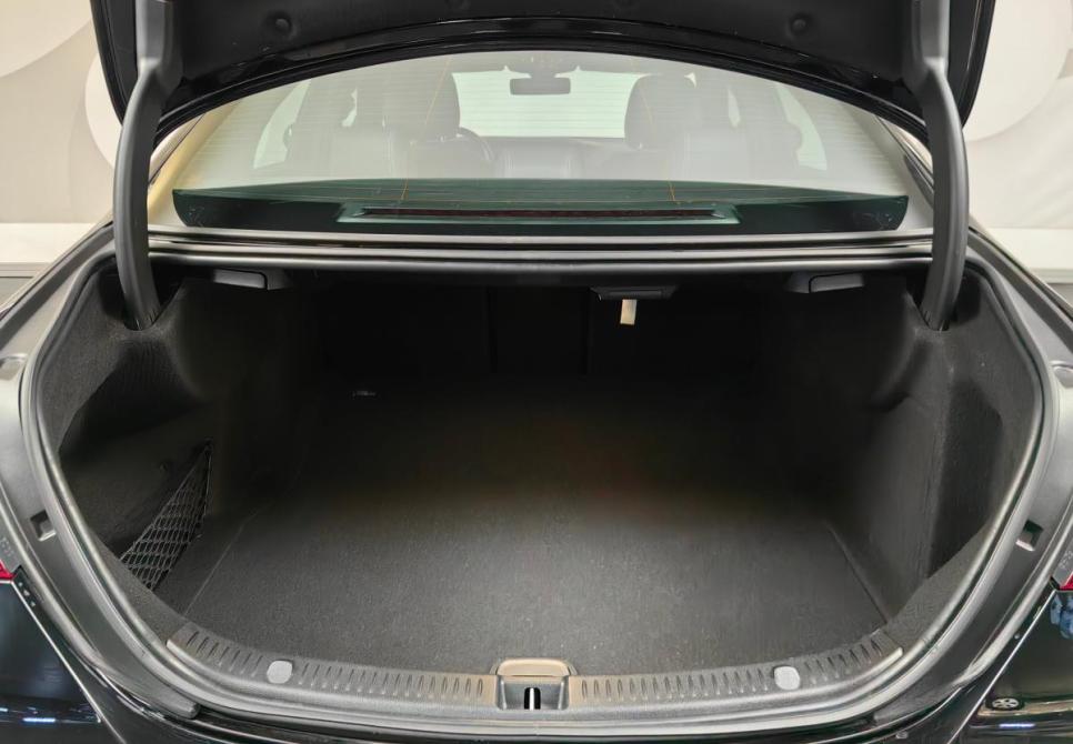 Mercedes-Benz E-Класс V (W213 S213 C238) Рестайлинг Москва  - изображение 26