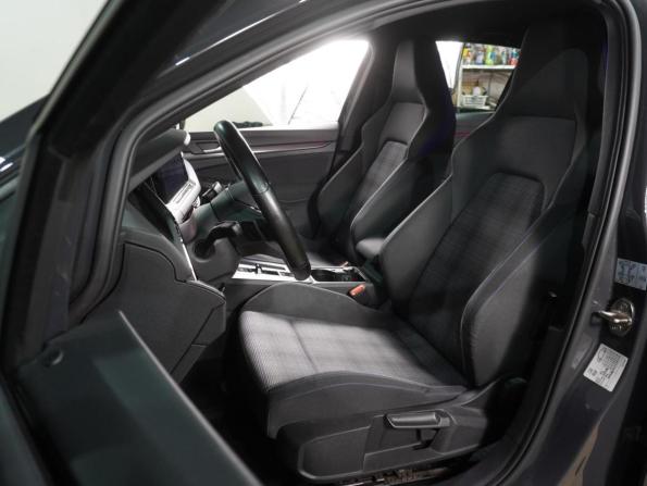Volkswagen Golf VIII с пробегом 2020 года, цена 2 859 000 рублей, 74391 км, хэтчбек, Автокод Объявления