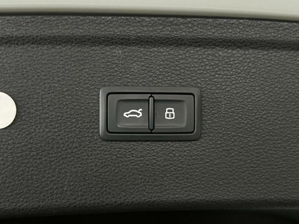 Audi Q5 II (FY) Рестайлинг с пробегом 2022 года, цена 5 150 000 рублей, 49761 км, внедорожник, Автокод Объявления