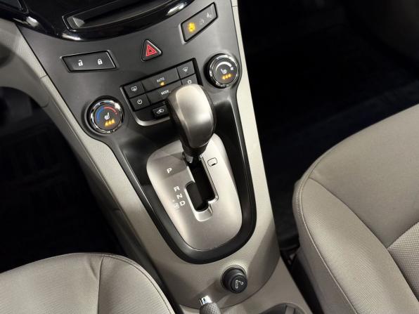 Chevrolet Orlando I с пробегом 2012 года, цена 1 350 000 рублей, 119901 км, компактвэн, Автокод Объявления