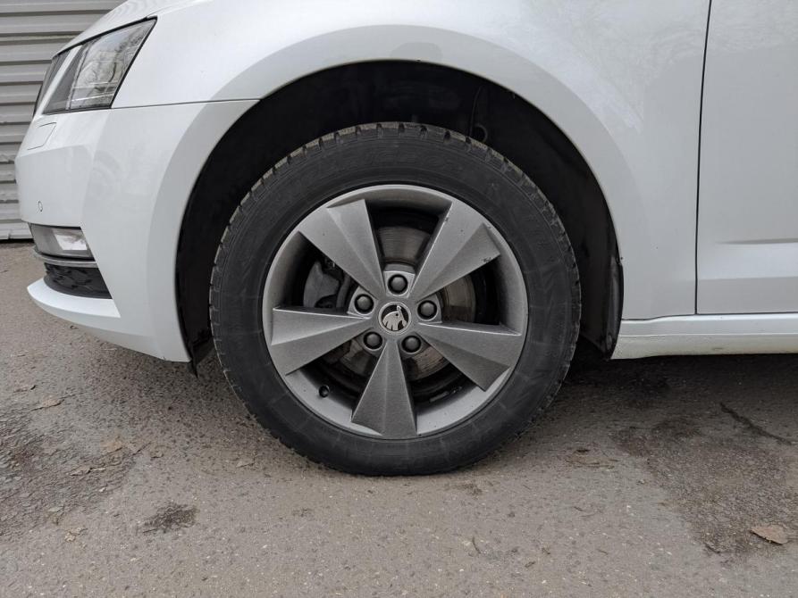 Skoda Octavia III (A7) Рестайлинг Москва  - изображение 18