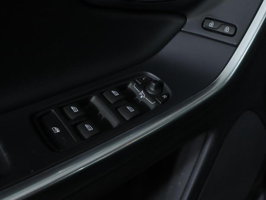 Volvo XC60 I Рестайлинг Москва  - изображение 19
