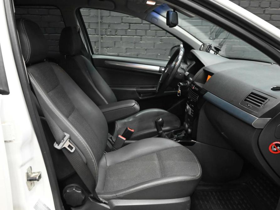 Opel Astra H Рестайлинг Екатеринбург  - изображение 10