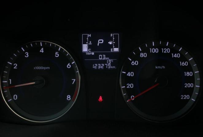 Hyundai Solaris I Рестайлинг с пробегом 2015 года, цена 1 150 000 рублей, 122884 км, седан, Автокод Объявления