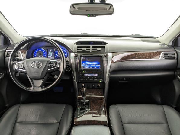 Toyota Camry VII (XV50) Рестайлинг с пробегом 2015 года, цена 1 995 000 рублей, 234410 км, седан, Автокод Объявления