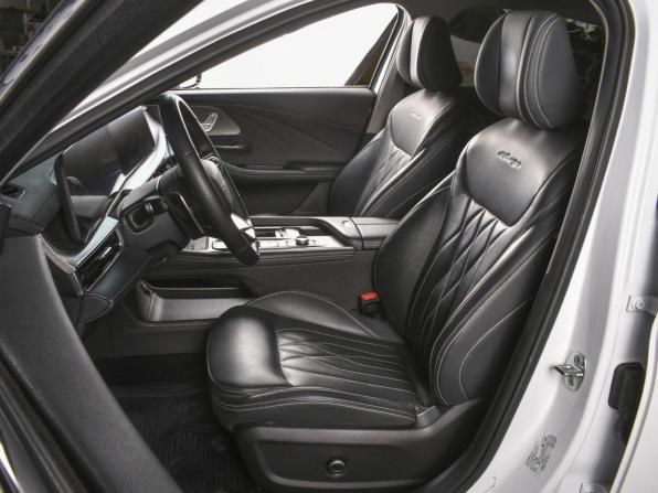 Chery Arrizo 8 с пробегом 2023 года, цена 2 240 000 рублей, 14728 км, седан, Автокод Объявления