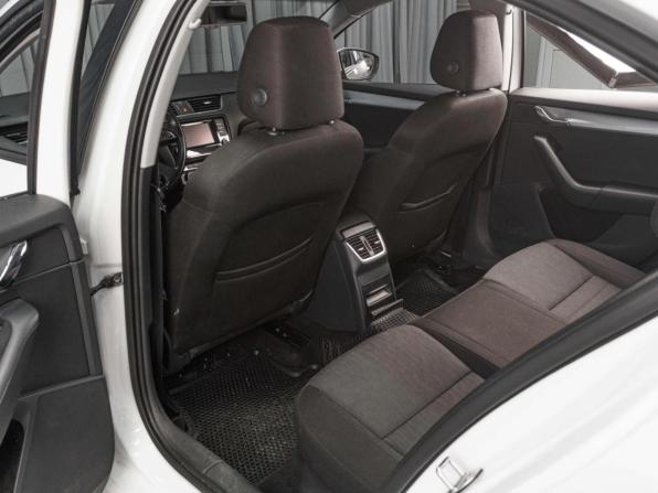 Skoda Octavia III (A7) с пробегом 2014 года, цена 1 499 000 рублей, 178121 км, лифтбек, Автокод Объявления