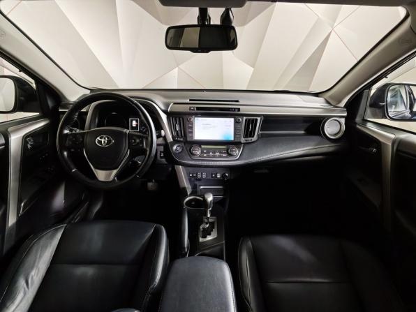 Toyota RAV4 IV (XA40) Рестайлинг с пробегом 2019 года, цена 2 493 000 рублей, 210285 км, внедорожник, Автокод Объявления