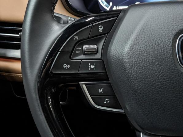 Changan CS95 I Рестайлинг 2 с пробегом 2023 года, цена 2 870 000 рублей, 30279 км, внедорожник, Автокод Объявления