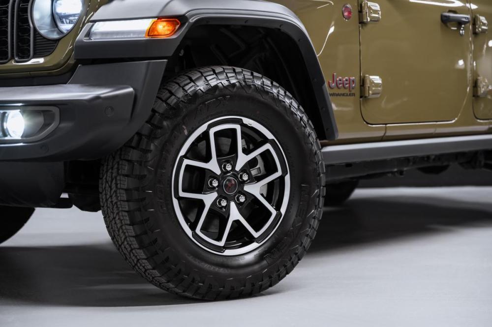 Jeep Wrangler IV (JL) Рестайлинг Москва  - изображение 12