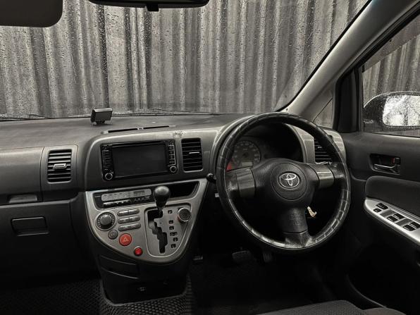 Toyota Wish I с пробегом 2004 года, цена 599 000 рублей, 350000 км, минивэн, Автокод Объявления