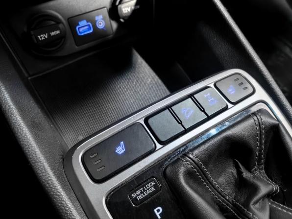 Hyundai Creta I с пробегом 2016 года, цена 1 720 000 рублей, 131950 км, внедорожник, Автокод Объявления
