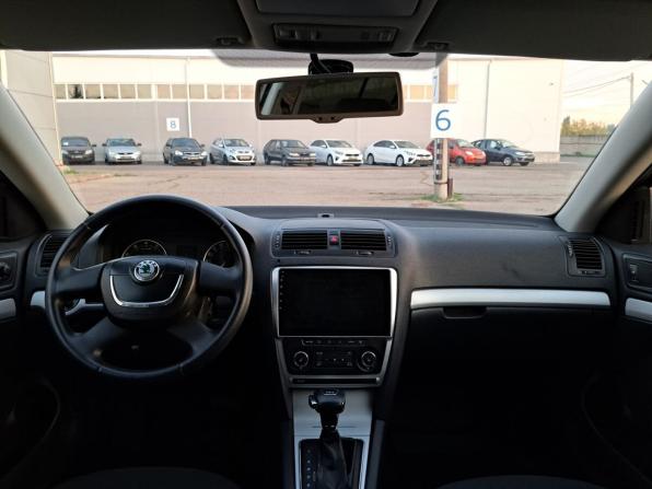 Skoda Octavia II (A5) Рестайлинг с пробегом 2011 года, цена 600 000 рублей, 156755 км, лифтбек, Автокод Объявления