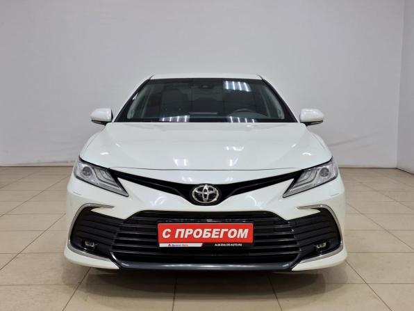 Toyota Camry VIII (XV70) Рестайлинг с пробегом 2021 года, цена 3 300 000 рублей, 51409 км, седан, Автокод Объявления