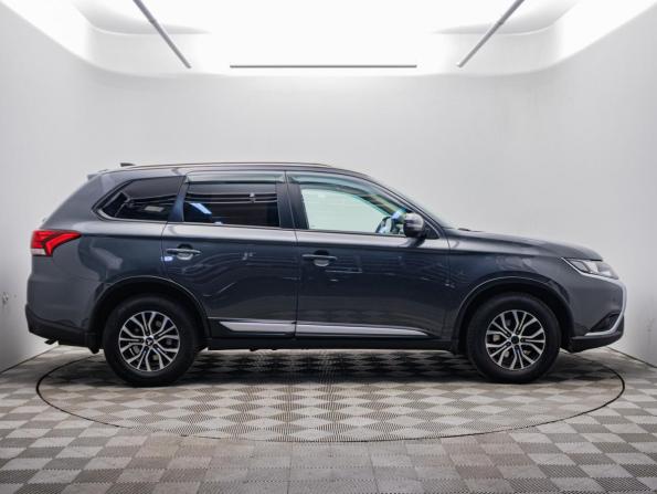 Mitsubishi Outlander III Рестайлинг 3 с пробегом 2019 года, цена 1 995 000 рублей, 109375 км, внедорожник, Автокод Объявления