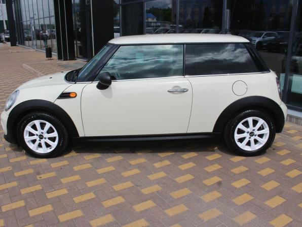 Mini Hatch II (R56) Рестайлинг с пробегом 2012 года, цена 740 000 рублей, 129397 км, хэтчбек, Автокод Объявления