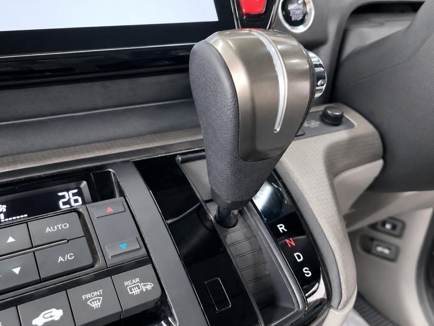 Honda Stepwgn V Уфа  - изображение 13