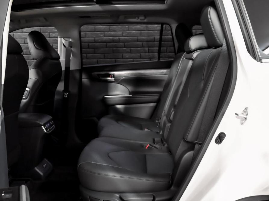 Toyota Highlander IV (XU70) Екатеринбург  - изображение 26