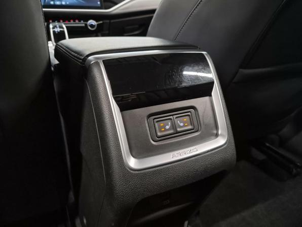 Omoda S5 с пробегом 2023 года, цена 1 429 000 рублей, 59876 км, седан, Автокод Объявления