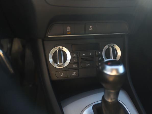 Audi Q3 I (8U) с пробегом 2012 года, цена 1 670 000 рублей, 128697 км, внедорожник, Автокод Объявления