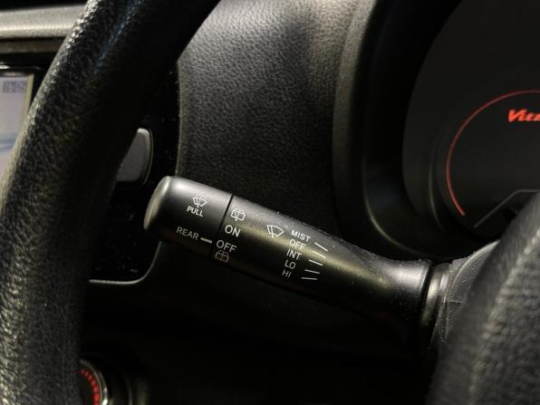 Toyota Vitz III (XP130) Рестайлинг с пробегом 2016 года, цена 920 000 рублей, 86322 км, хэтчбек, Автокод Объявления