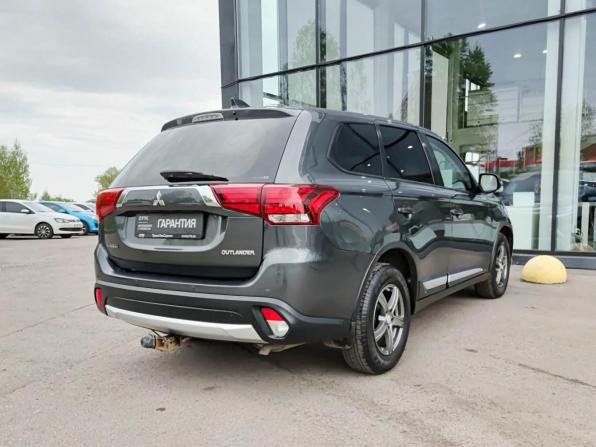 Mitsubishi Outlander III Рестайлинг 2 с пробегом 2017 года, цена 1 976 000 рублей, 127268 км, внедорожник, Автокод Объявления