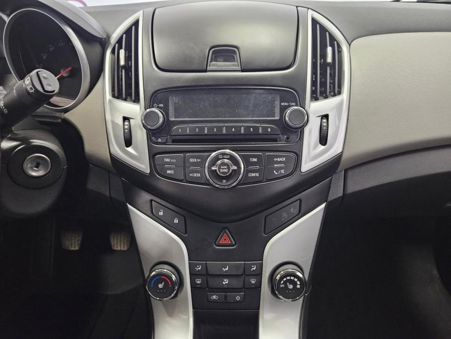 Chevrolet Cruze I Рестайлинг Тольятти  - изображение 16