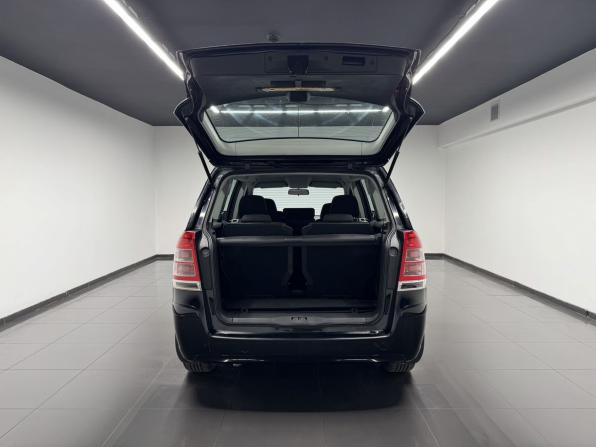 Opel Zafira B Рестайлинг с пробегом 2010 года, цена 945 000 рублей, 168841 км, компактвэн, Автокод Объявления