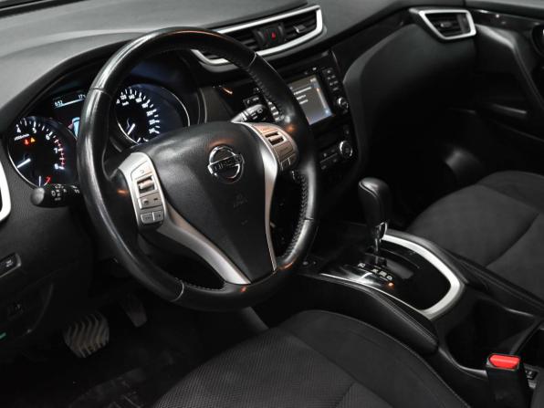 Nissan Qashqai II с пробегом 2015 года, цена 1 800 000 рублей, 102508 км, внедорожник, Автокод Объявления