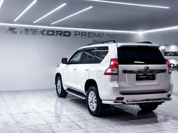 Toyota Land Cruiser Prado 150 Series Рестайлинг 1 с пробегом 2016 года, цена 4 260 000 рублей, 94042 км, внедорожник, Автокод Объявления