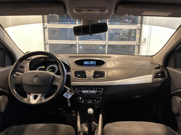 Renault Fluence I с пробегом 2012 года, цена 615 000 рублей, 211989 км, седан, Автокод Объявления