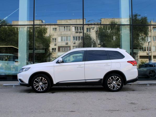 Mitsubishi Outlander III Рестайлинг 2 с пробегом 2018 года, цена 1 882 000 рублей, 162125 км, внедорожник, Автокод Объявления
