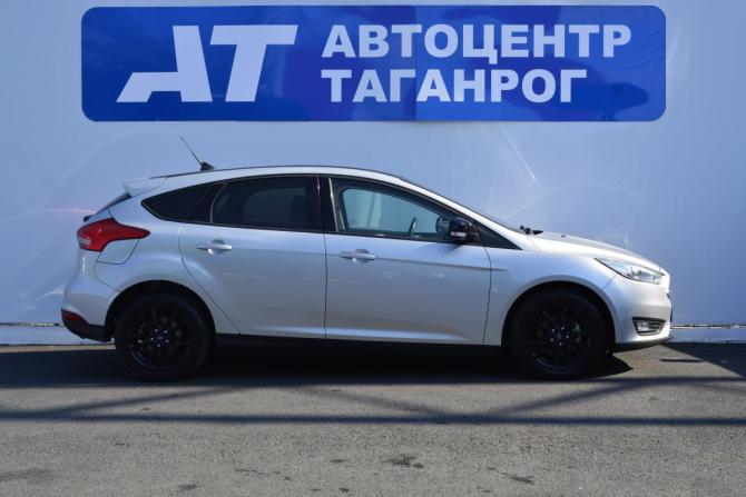 Ford Focus III Рестайлинг с пробегом 2019 года, цена 1 399 000 рублей, 111000 км, хэтчбек, Автокод Объявления