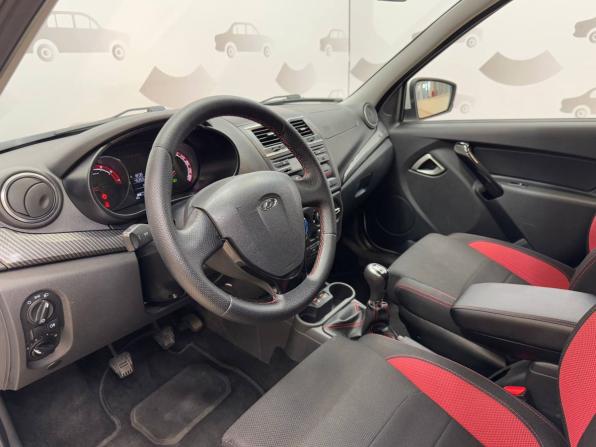 Lada (ВАЗ) Granta I Рестайлинг с пробегом 2024 года, цена 899 000 рублей, 45085 км, лифтбек, Автокод Объявления