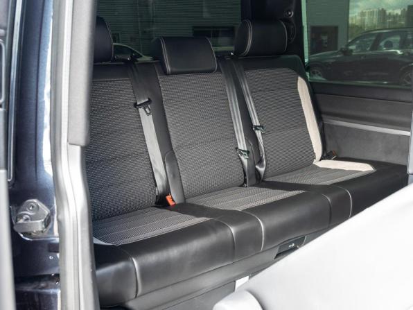 Volkswagen Multivan T6 с пробегом 2018 года, цена 5 690 000 рублей, 151031 км, минивэн, Автокод Объявления