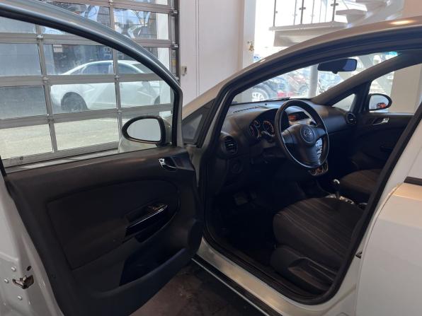 Opel Corsa D с пробегом 2009 года, цена 479 000 рублей, 94481 км, хэтчбек, Автокод Объявления