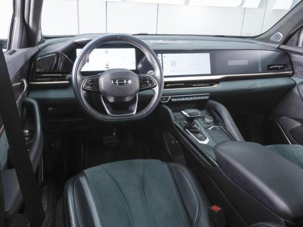 Geely Monjaro I с пробегом 2023 года, цена 3 250 000 рублей, 46401 км, внедорожник, Автокод Объявления