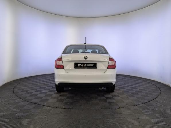 Skoda Rapid I Рестайлинг с пробегом 2019 года, цена 1 300 000 рублей, 99438 км, лифтбек, Автокод Объявления