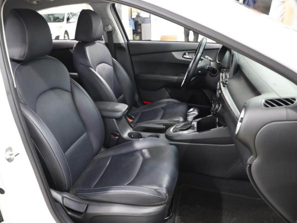 Kia K3 II с пробегом 2020 года, цена 1 899 000 рублей, 89591 км, седан, Автокод Объявления