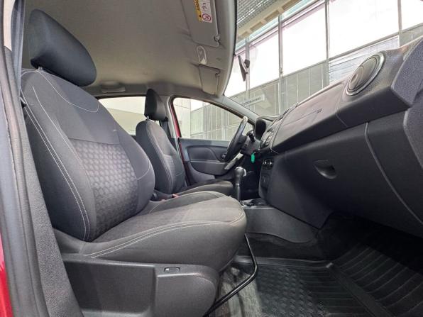 Renault Logan II с пробегом 2018 года, цена 845 000 рублей, 152290 км, седан, Автокод Объявления