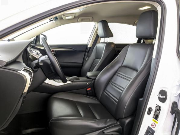 Lexus NX I с пробегом 2017 года, цена 2 690 000 рублей, 166995 км, внедорожник, Автокод Объявления